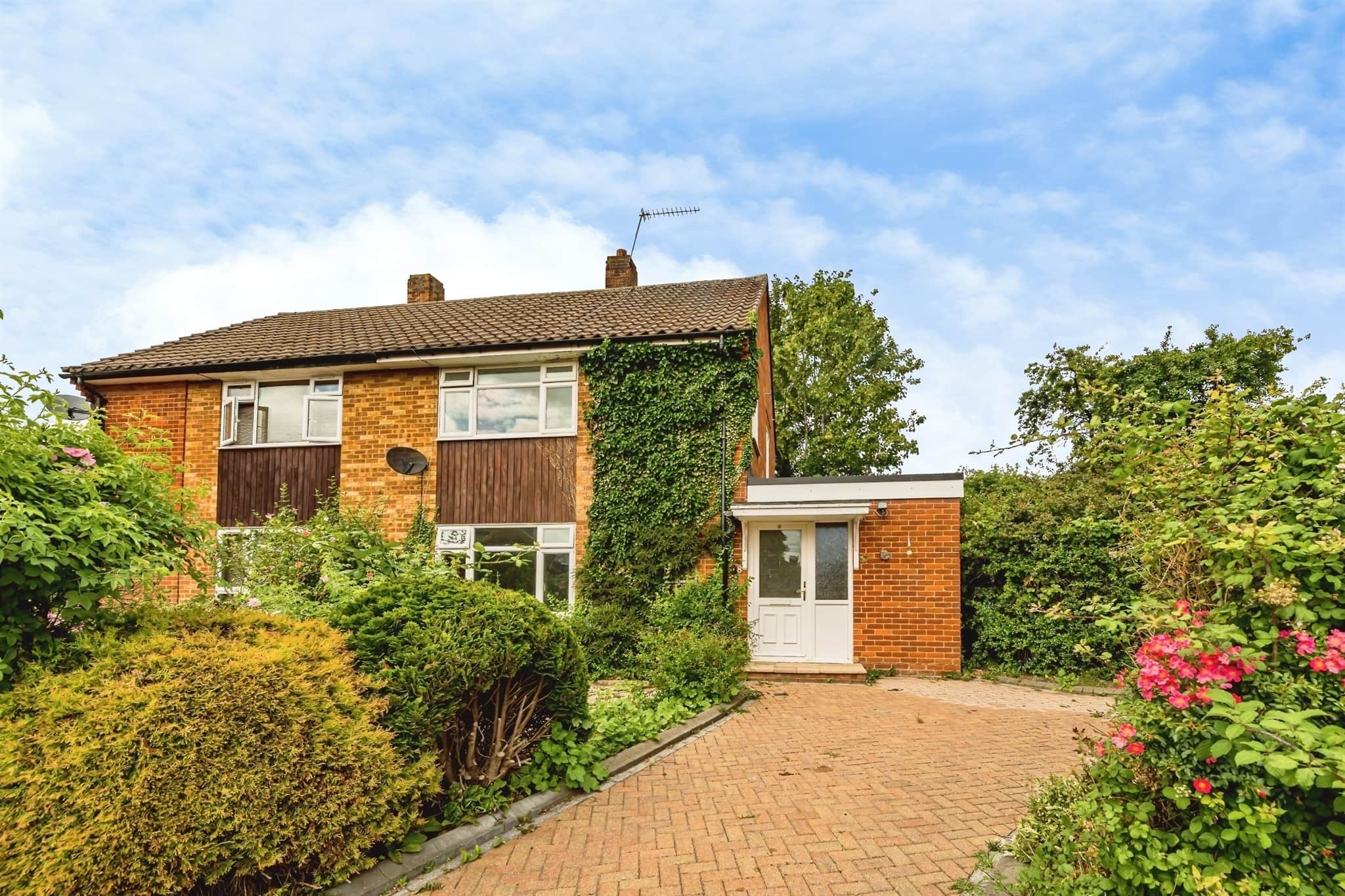 Property photo 0